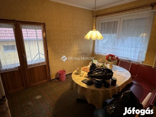 76 nm-es ház eladó Bakonycsernye