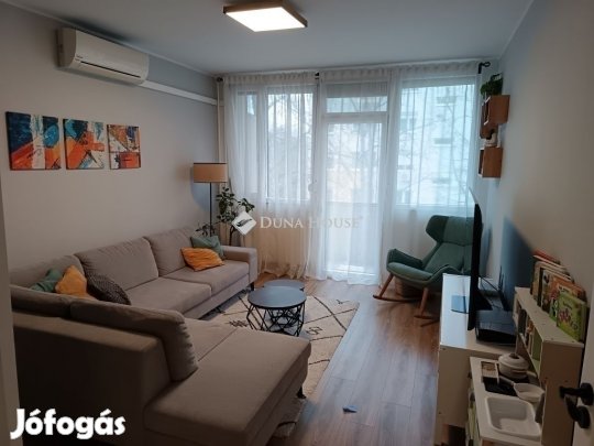 77 nm-es lakás eladó Szeged