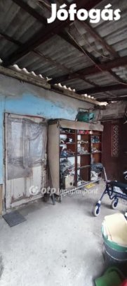 78 nm-es ház eladó Jászberény