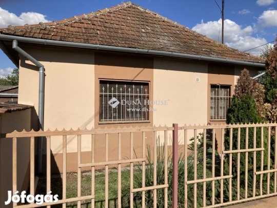78 nm-es ház eladó Kecskemét