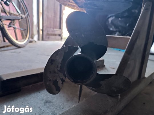 7.5 le Mercury Csónakmotor