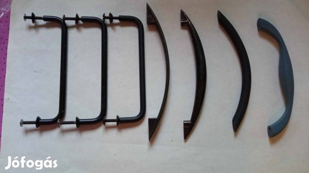 7 db 128 mm fekete fogantyú fém 1500 Ft