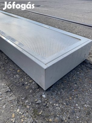 7 db neon armatúra eladó 