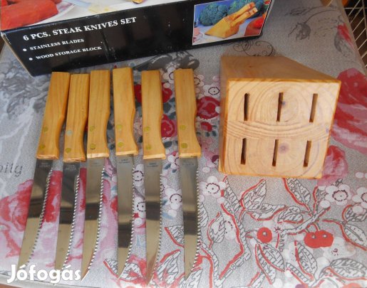 7 db-os késkészlet tartóval