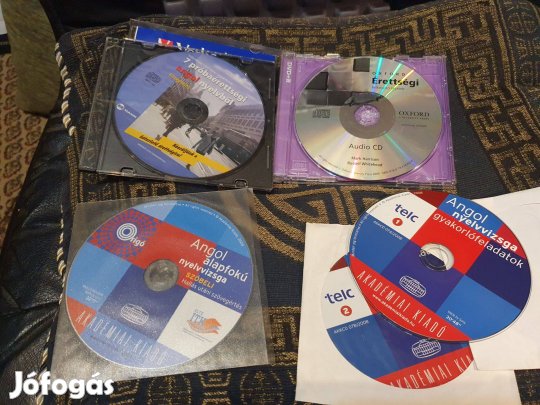 7 próbaérettségi angol nyelvből -Középszint+felkészítő 5 CD