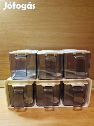 7 részes falra (is) szerelhető fűszertartó