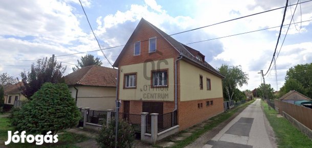 7 szobás nagy családi ház ELADÓ csendes falusi környezetben!