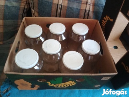 7db 3 literes üveg, csavaros tetővel együtt 5000ft/7db óbuda