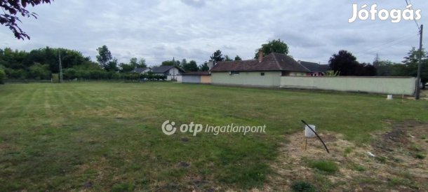 803 nm-es telek eladó Békéscsaba