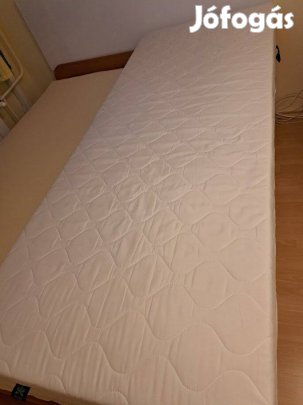 80×200 cm-es zsákrugós matrac eladó jelképes áron