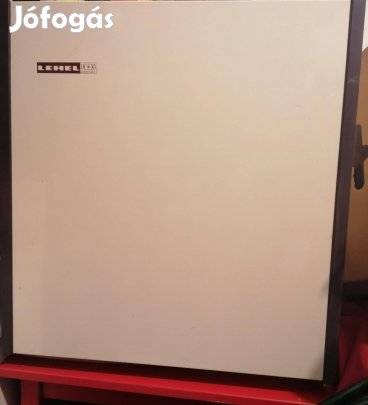 80 literes bárhűtőszekrény vagy camping célra, hétvégi telekre