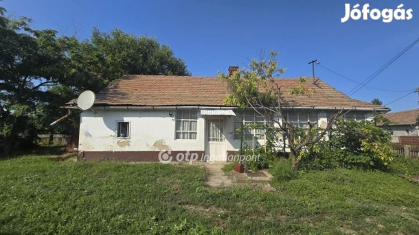 80 nm-es ház eladó Nádudvar