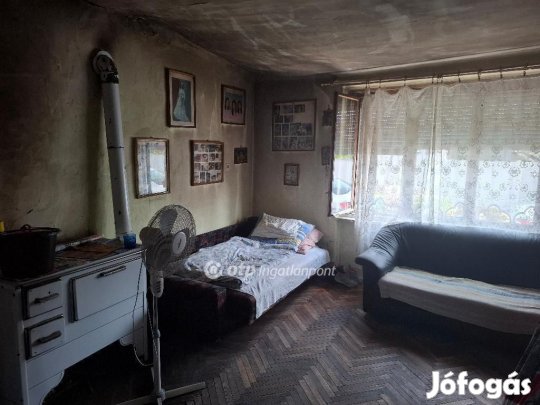80 nm-es ház eladó Siklós
