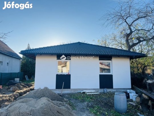 80 nm-es ház eladó Szigethalom