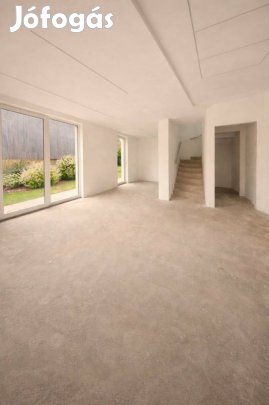 81 nm-es lakás eladó Nyergesújfalu