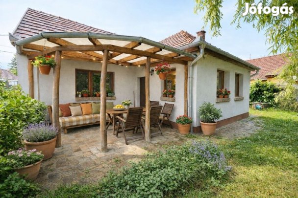 82 nm-es ház eladó Szigetszentmiklós