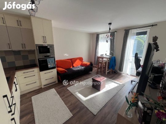 82 nm-es lakás eladó Szeged
