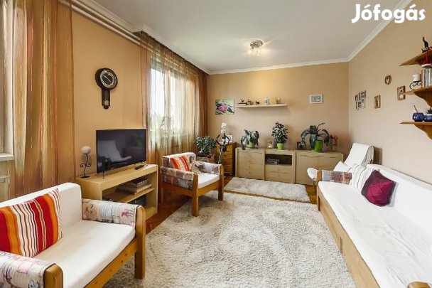 82 nm-es lakás eladó Szeged
