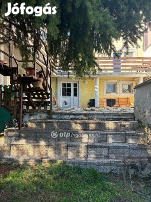 83 nm-es ház eladó Pécs