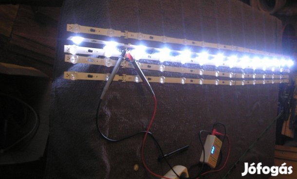 8484 Samsung 3V LED háttérfény csík LM41-00109W LM41-00109V