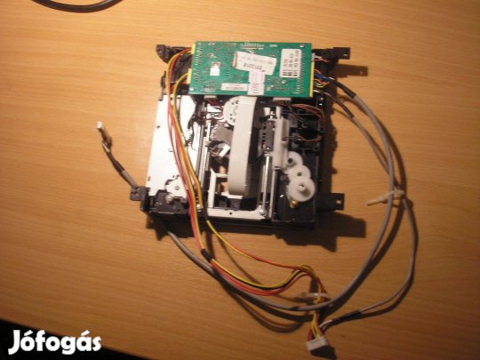 8697 Orion LED TV DVD lejátszó SY13316 KTT10-HT Sanyo EP-HD870A