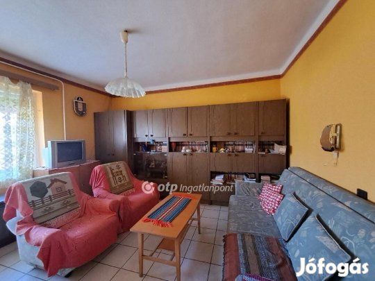 86 nm-es ház eladó Kunhegyes