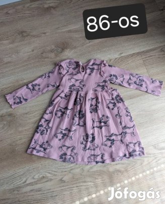 86-os Marie cicás ruha 
