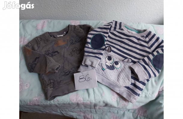 86-os méretű kisfiú felsők (2db) eladók