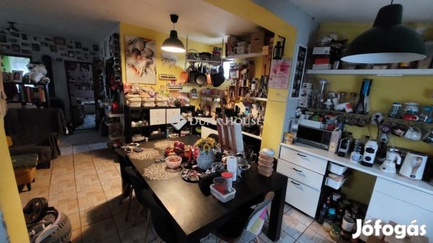 87 nm-es ház eladó Pusztamonostor