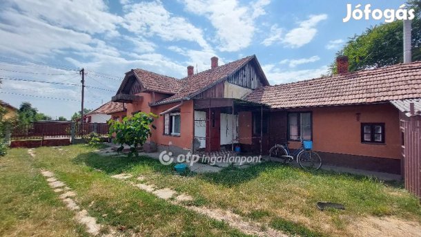 88 nm-es ház eladó Kisújszállás