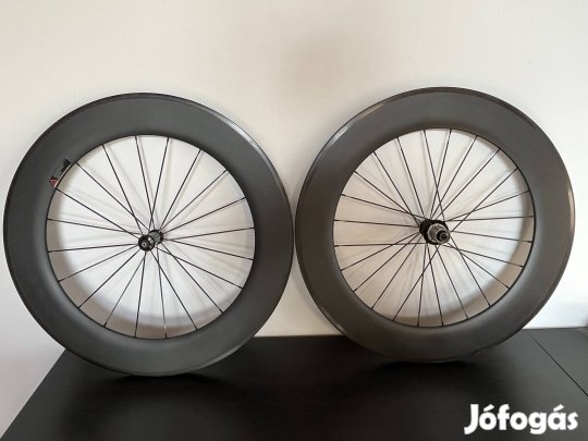 88mm-es országúti/triatlon kerékszett