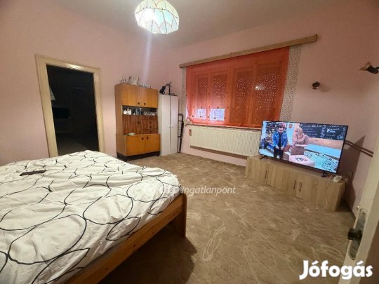 89 nm-es ház eladó Gyula