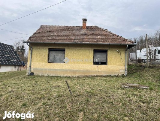 89 nm-es ház eladó Gyűrűs #5179299