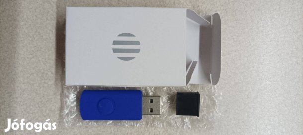 8GB-os pendrive