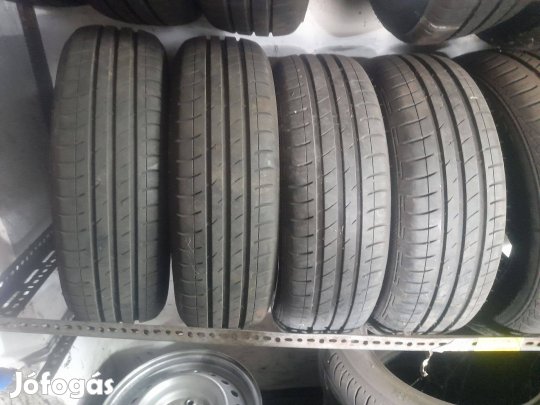 8db 175 65 14 nyári gumi szerelve is Vredestein