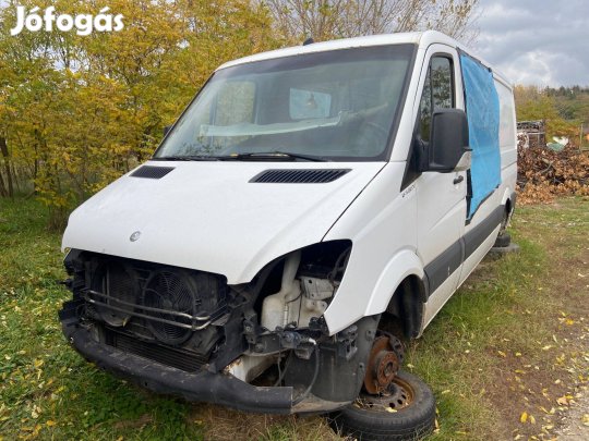 906 - 907 Sprinter | Bontás