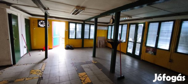90m2-es üzlethelyiség, raktár kiadó
