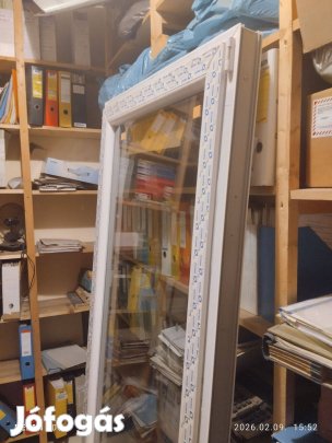 90x200 Erkélyajtó Bukó-Nyíló 2 rétegű üvegezéssel - Jobbos