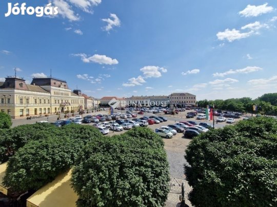 91 nm-es lakás eladó Baja