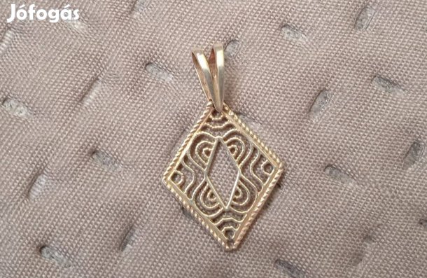 925-ös ezüst medál csipkemintával