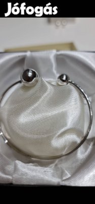 925-ös sterling ezüst gyöngyös karkötő