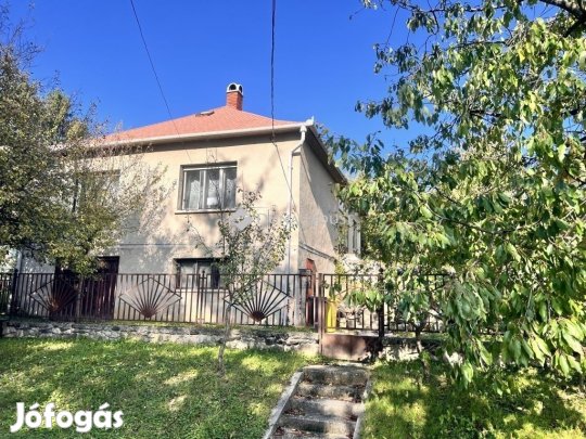 92 nm-es ház eladó Ajka