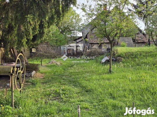 92 nm-es ház eladó Bakonyoszlop