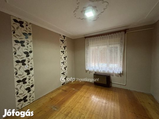 92 nm-es ház eladó Hajdúböszörmény
