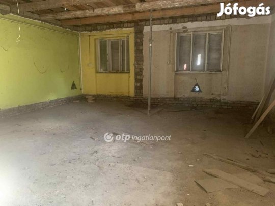 93 nm-es ház eladó Kőröstetétlen