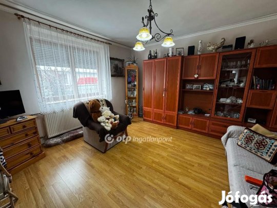 95 nm-es ház eladó Debrecen