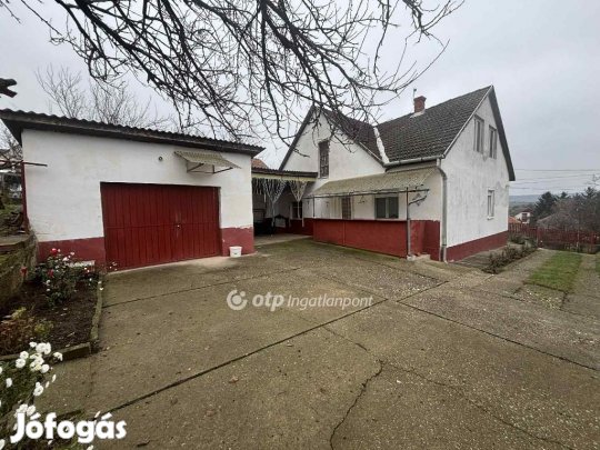 95 nm-es ház eladó Forró