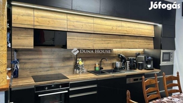 95 nm-es ház eladó Kecskemét