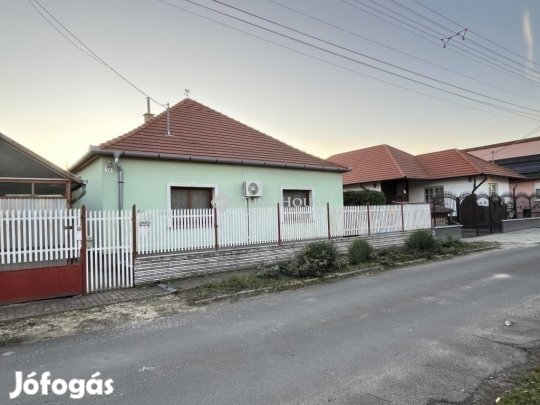 95 nm-es ház eladó Kistarcsa