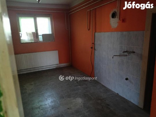 95 nm-es ház eladó Nagyatád